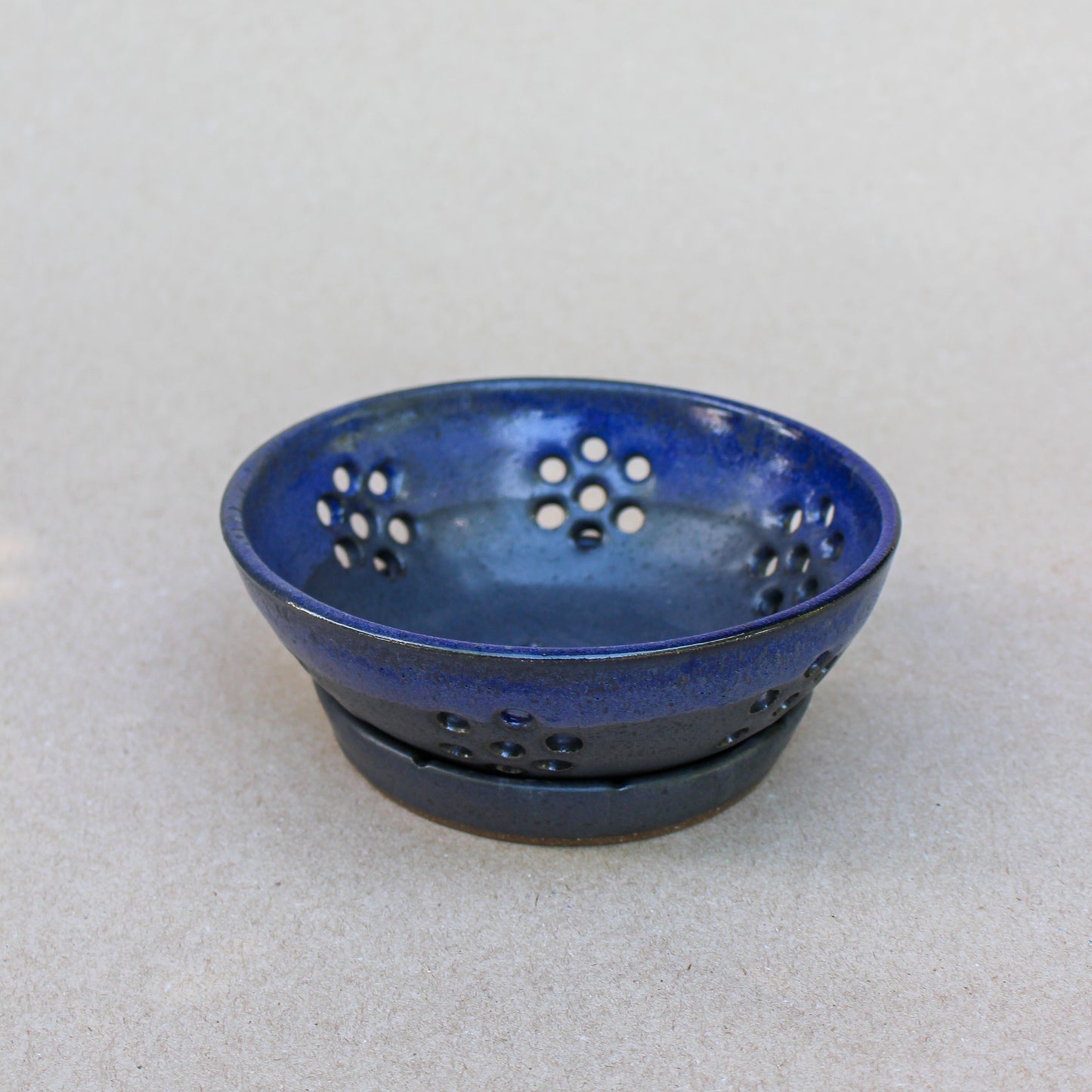Midnight Berry Bowl and Plate